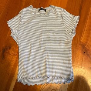Brandy Melville tee